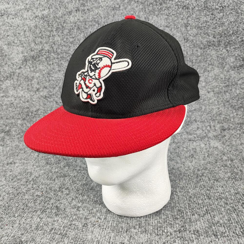 Cincinnati Reds Hat Cap Fitted Mens 7 3/4 Black On Field MLB Baseball New Era